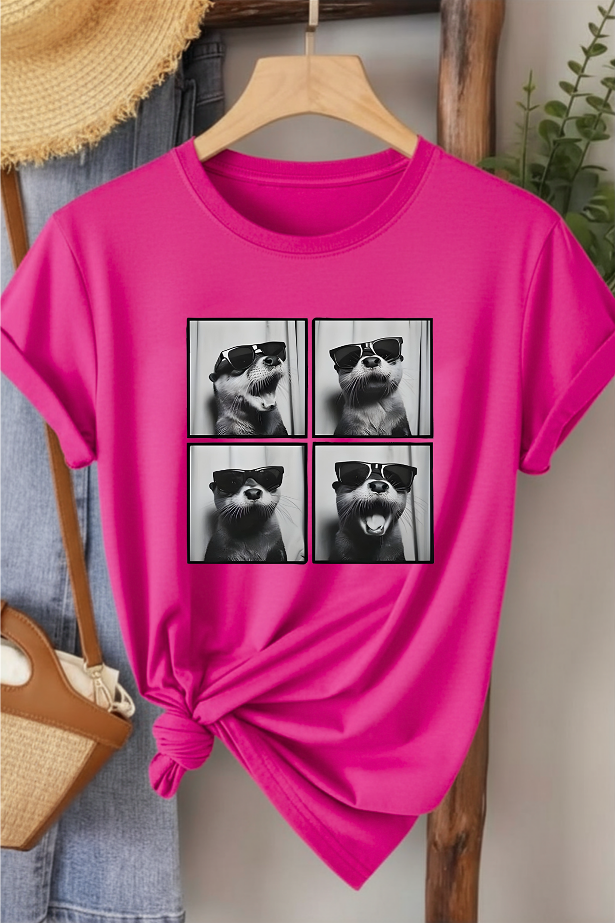 Gözlüklü Fok Pozlar - Fuşya Baskılı Pamuk T-shirt