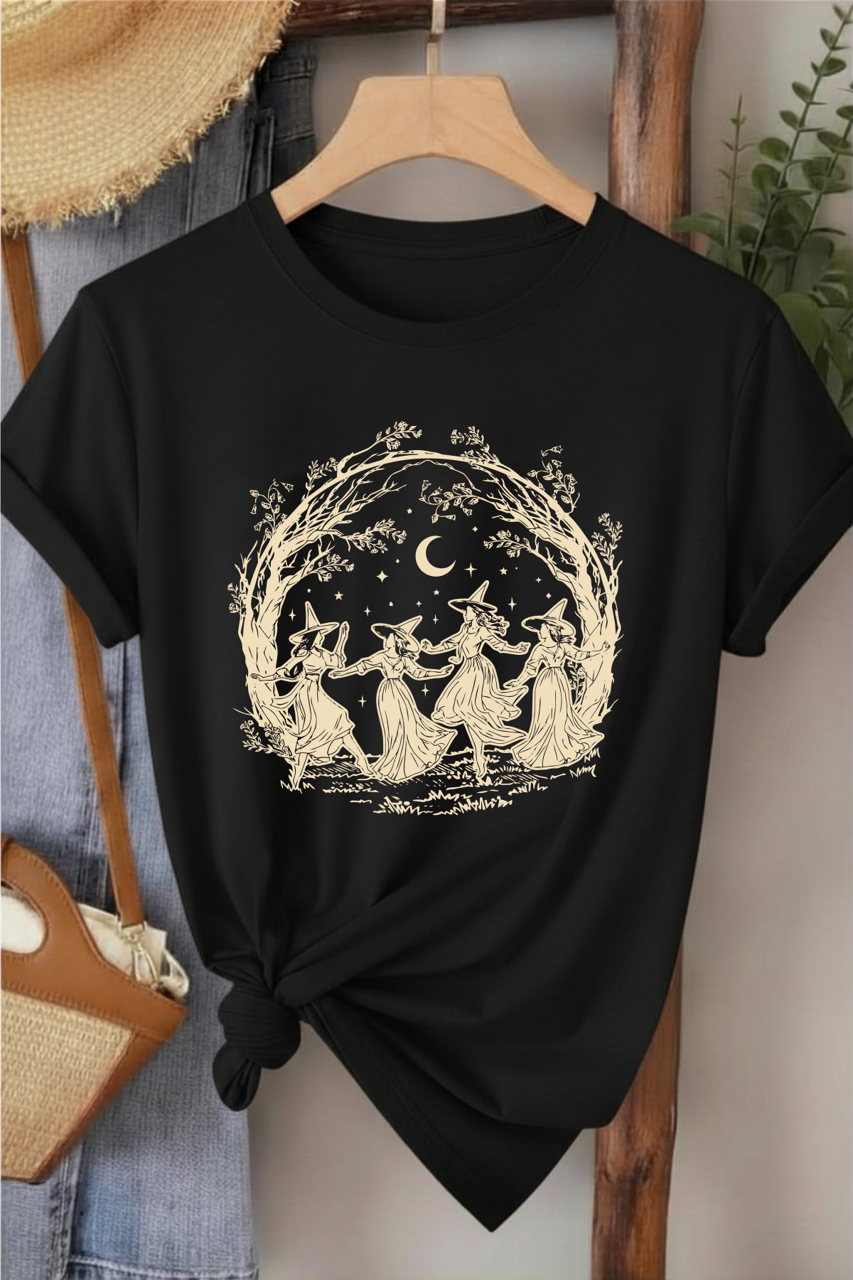 Cadılar Birliği - Siyah Baskılı Pamuk T-shirt