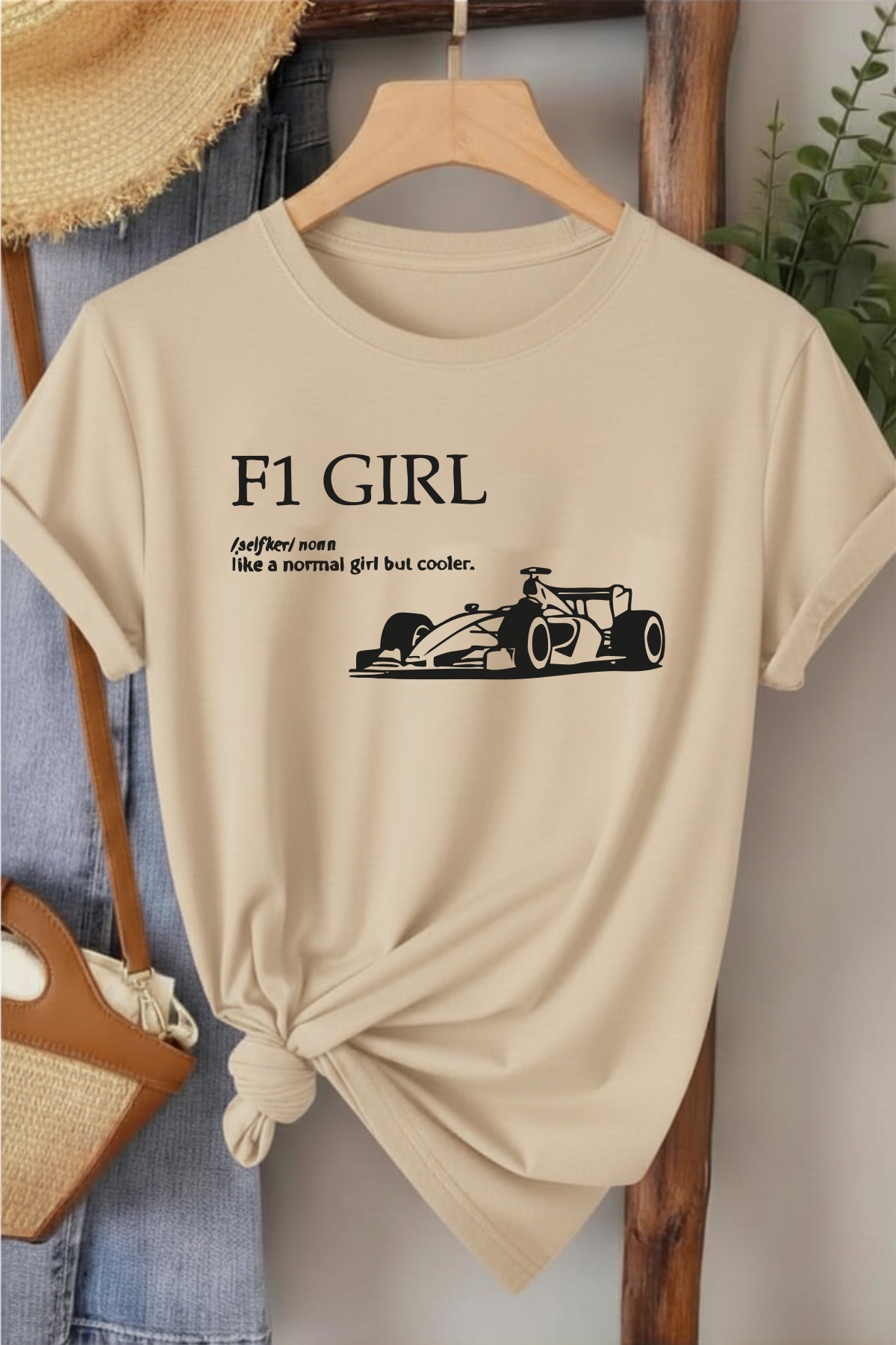 F1 Girl - Bej Baskılı Pamuk T-shirt