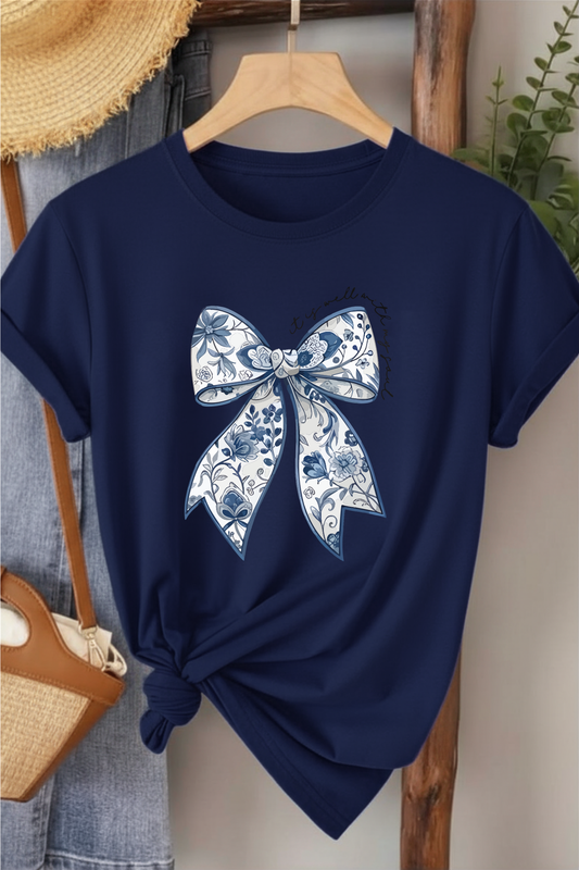 Çiçek Desenli Kurdele - Lacivert Baskılı Pamuk T-shirt