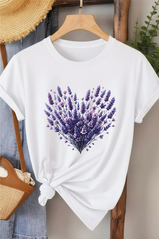 Lavanta Kalp Demeti - Beyaz Baskılı Pamuk T-shirt
