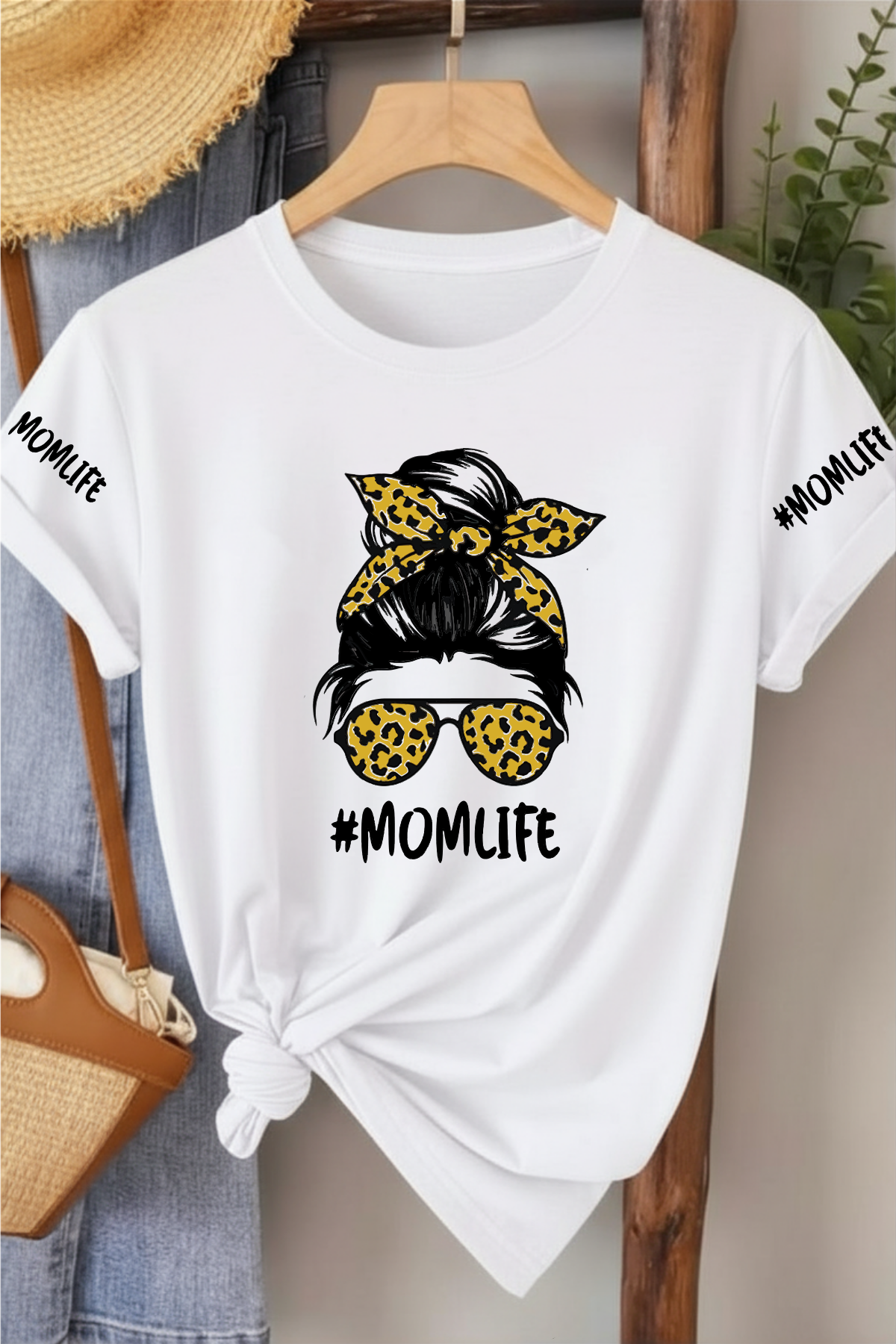 Momlife Leopar Desen - Bej  Baskılı Pamuk T-shirt