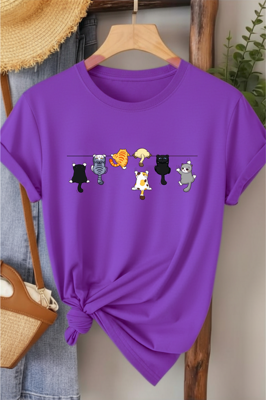 Tırmanan Kediler - Mor Baskılı Pamuk T-shirt