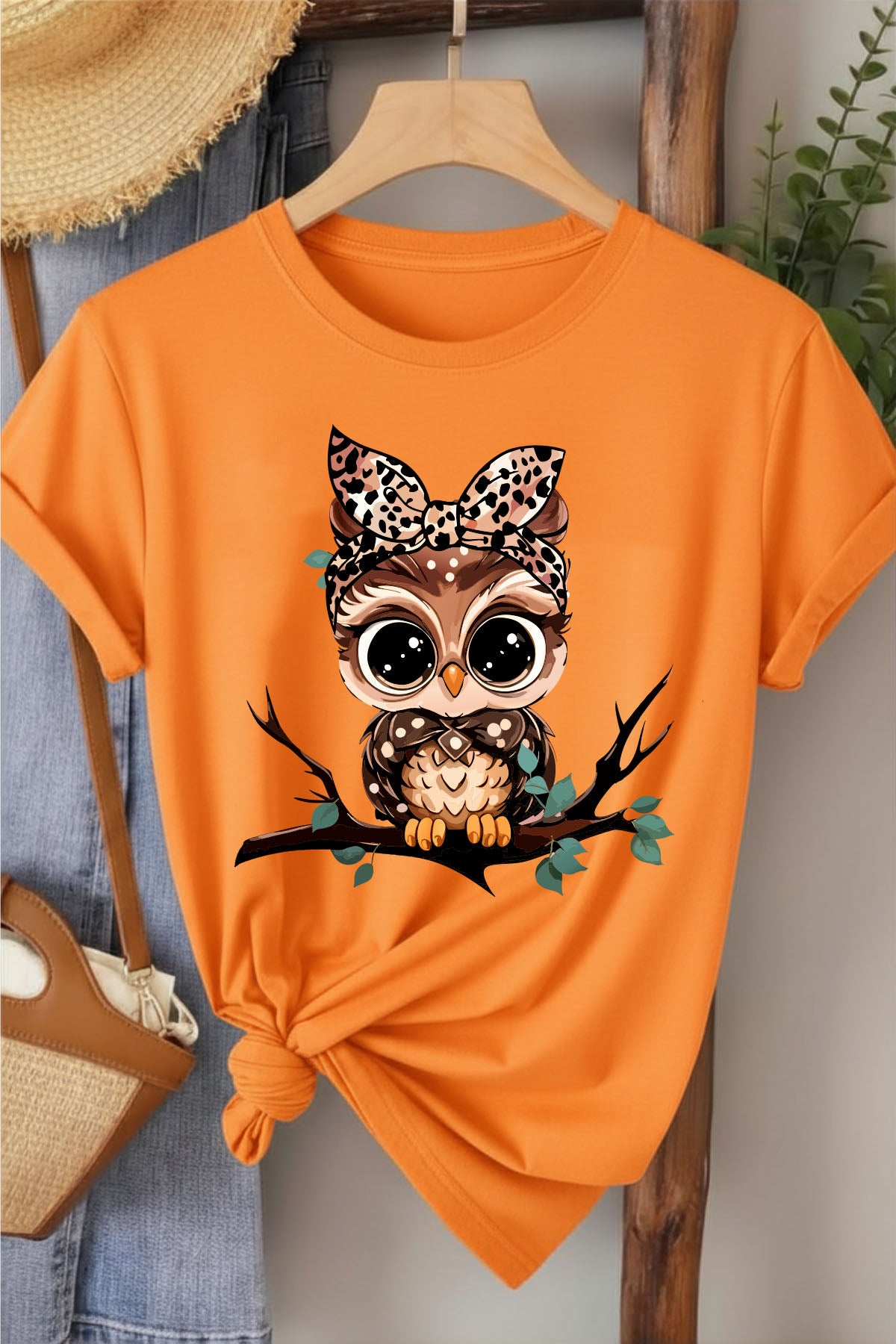 Leopar Kurdeleli Baykuş - Turuncu Baskılı Pamuk T-shirt